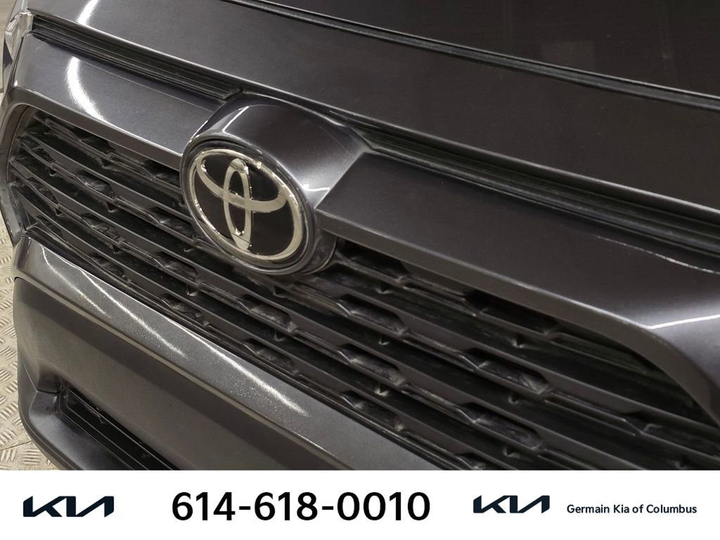 Used 2023 Toyota RAV4 XLE w/ Convenience Package image 14