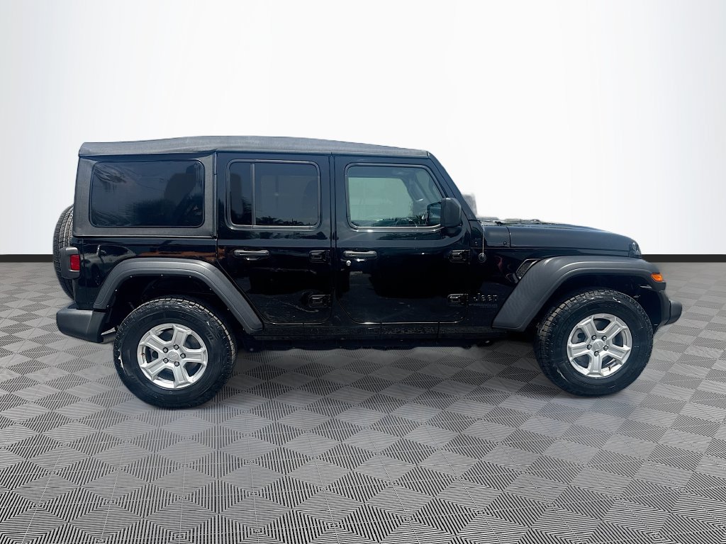 Certified 2022 Jeep Wrangler Unlimited Sport AWD/4WD image 5