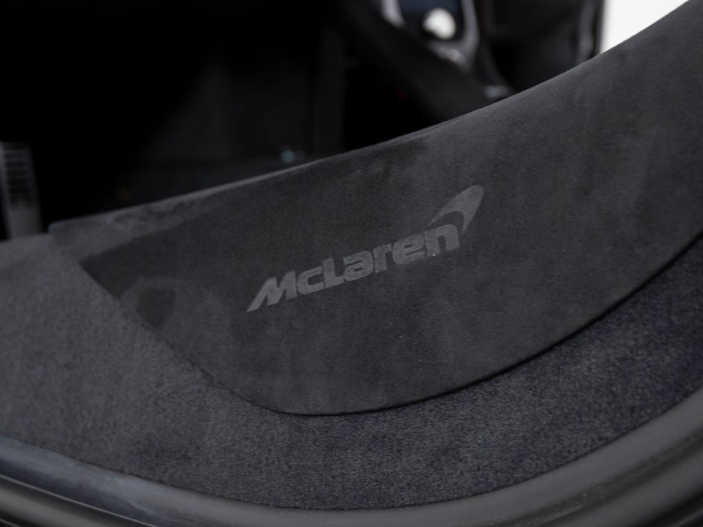 New 2024 McLaren 750S Spider image 15