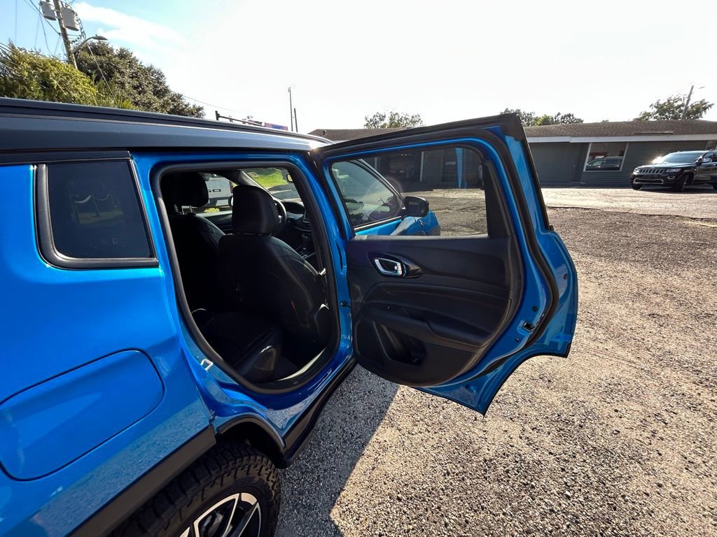 Used 2024 Jeep Compass Trailhawk image 20