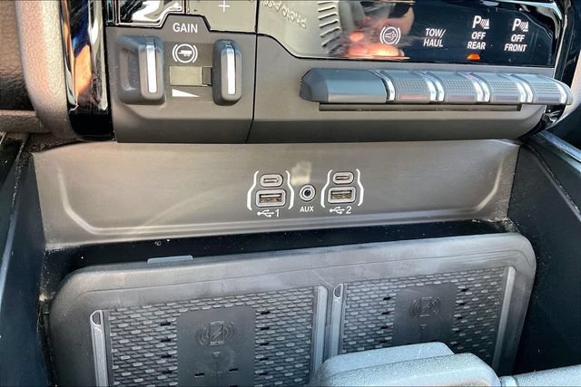 Used 2025 RAM 2500 Laramie AWD/4WD image 26