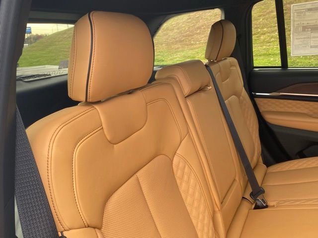 New 2025 Jeep Grand Cherokee Summit w/ Adv Protech Group IV AWD/4WD image 35