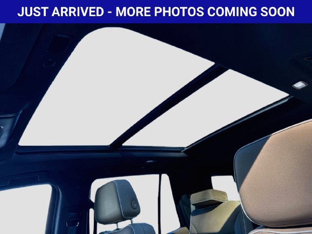 Used 2021 Chevrolet Tahoe Premier AWD/4WD image 12
