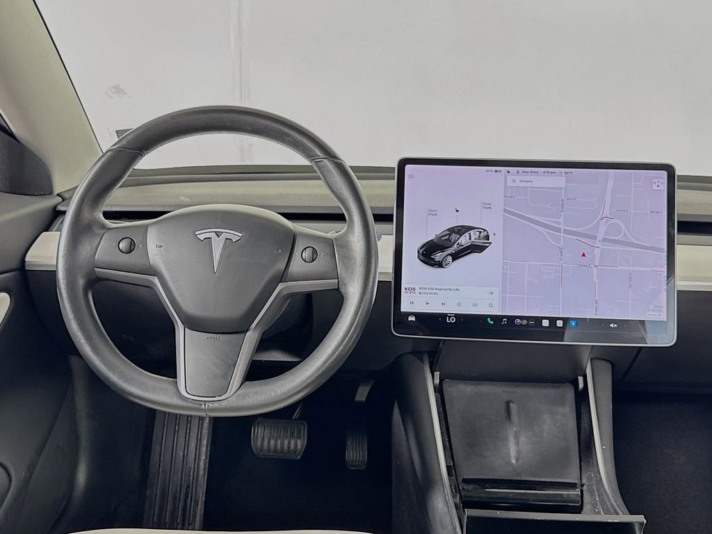 Used 2019 Tesla Model 3 Long Range image 12
