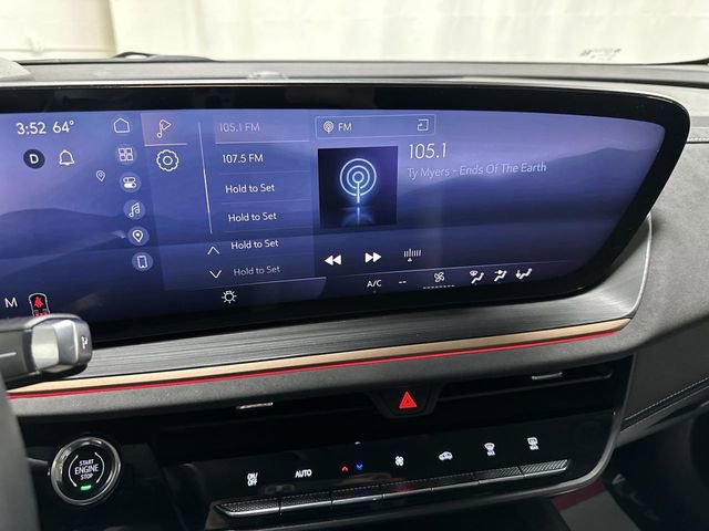 Used 2025 Buick Envision Sport Touring image 11