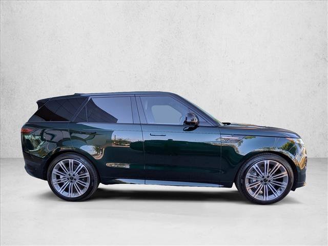 Used 2026 Land Rover Range Rover Sport Dynamic SE image 4