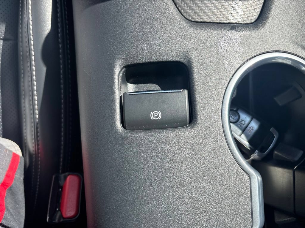 Used 2024 Ford Mustang GT Premium RWD image 13