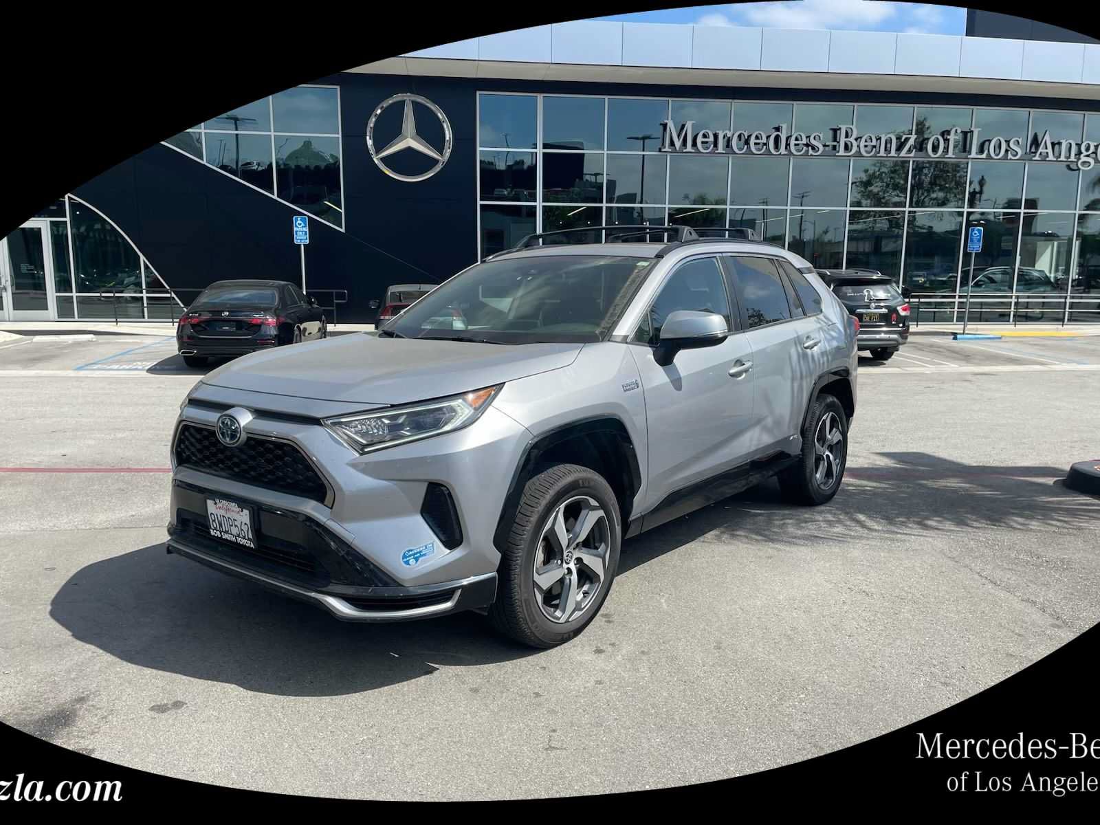 Used 2021 Toyota RAV4 SE w/ Weather & Moonroof Package