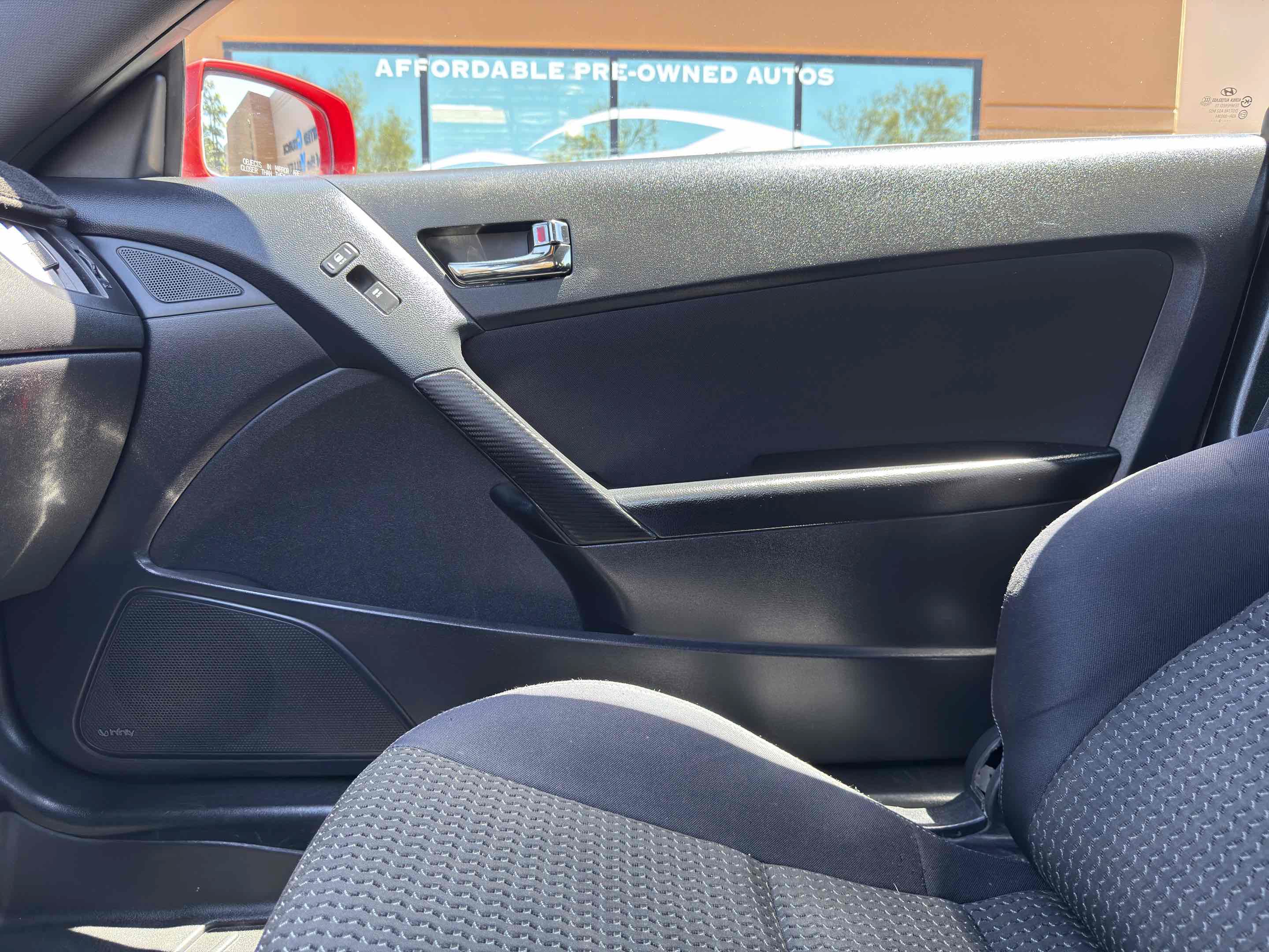 Used 2010 Hyundai Genesis 2.0T RWD image 34