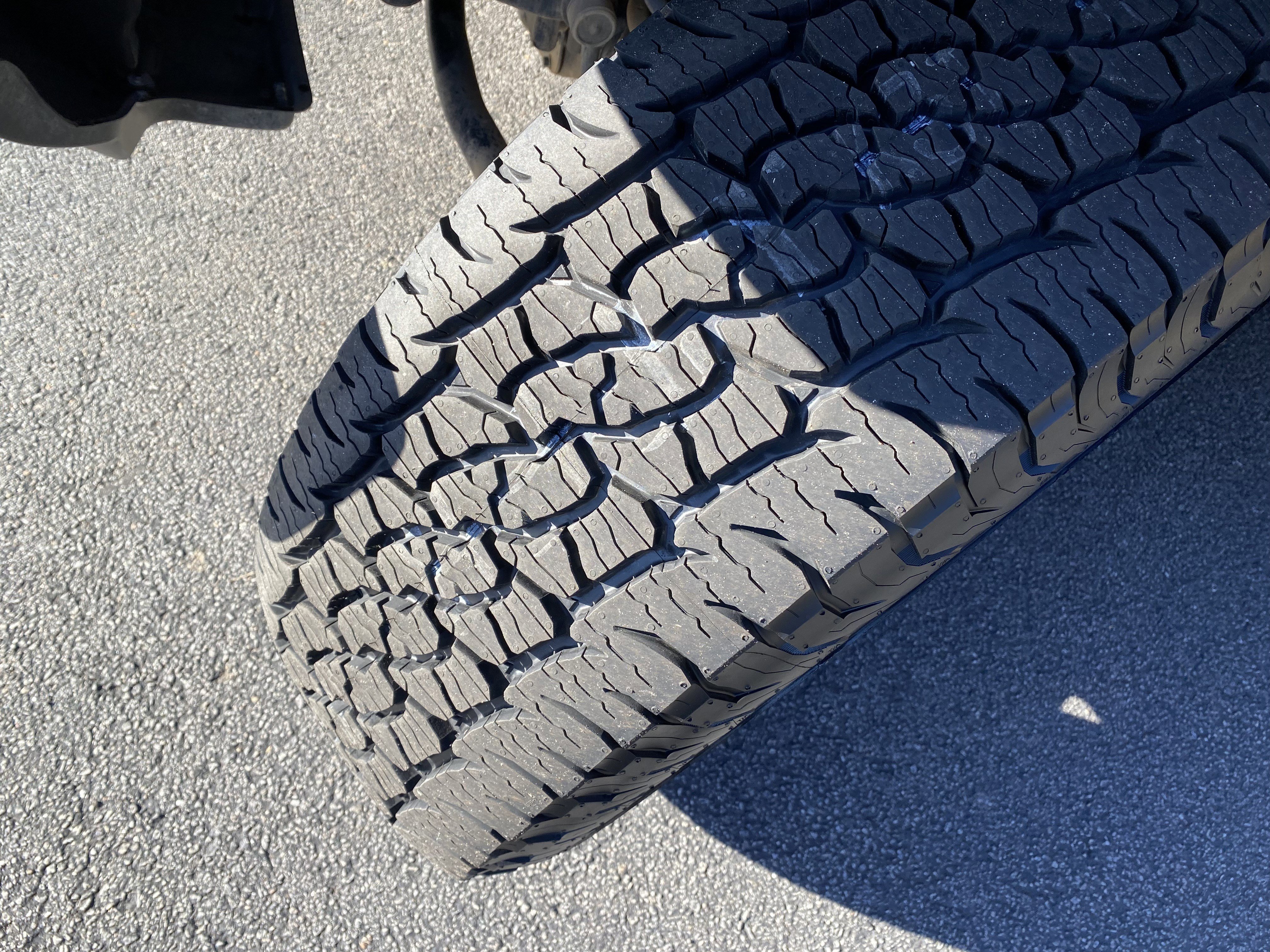 Used 2024 Jeep Wrangler Willys image 12