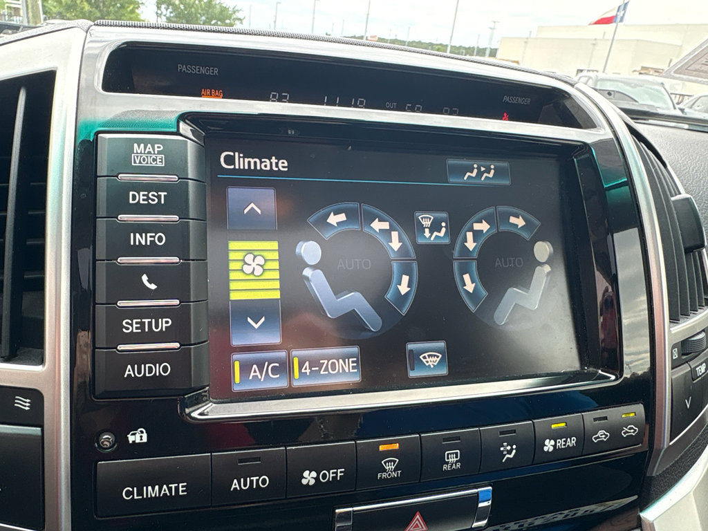 Used 2015 Toyota Land Cruiser AWD/4WD image 20