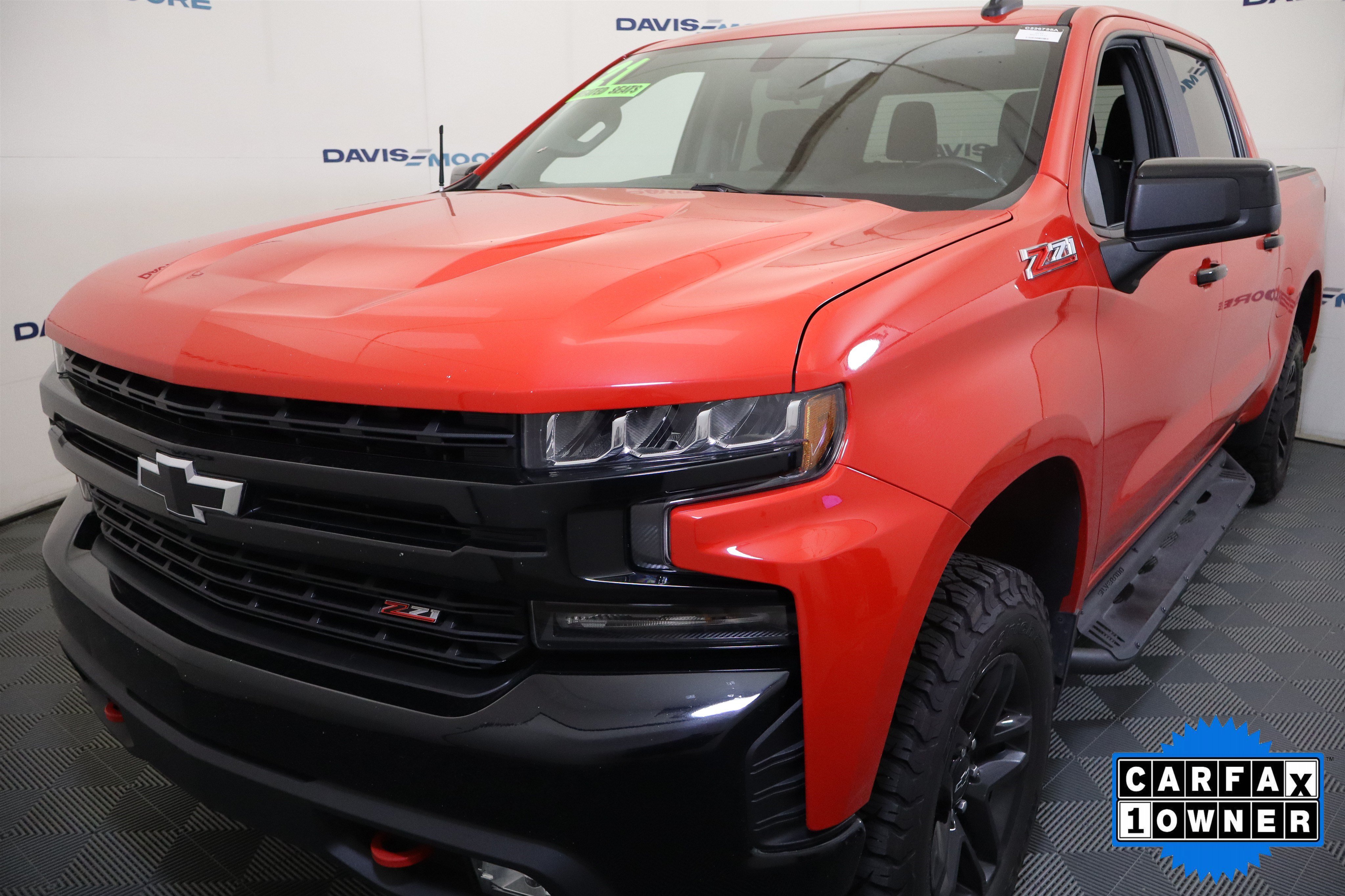 Used 2021 Chevrolet Silverado 1500 LT Trail Boss w/ Bed Protection Package AWD/4WD image 10