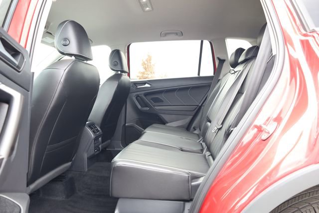 Used 2022 Volkswagen Tiguan SE image 26