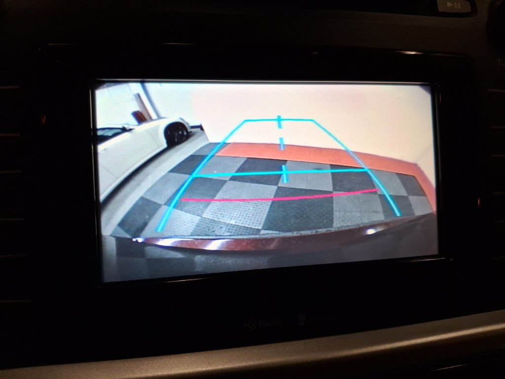Used 2014 Toyota Highlander Plus AWD/4WD image 24