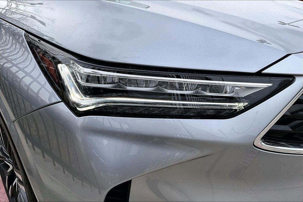 Certified 2025 Acura MDX w/ Advance Package image 37