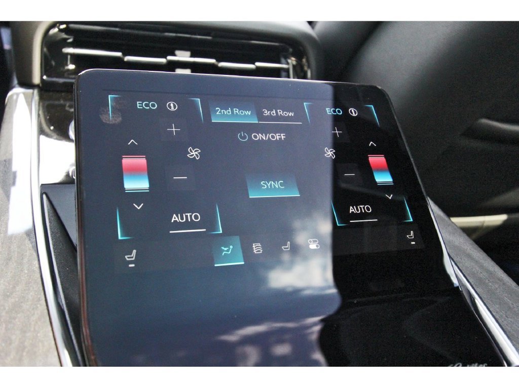 New 2026 Cadillac Escalade IQL Sport 2 AWD/4WD image 11