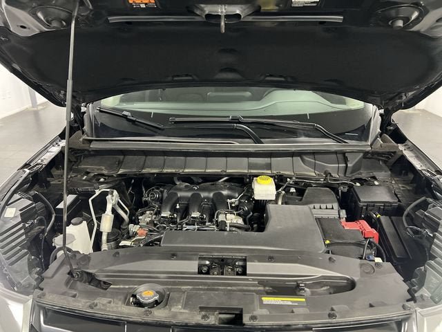 Used 2024 Nissan Pathfinder S FWD image 29
