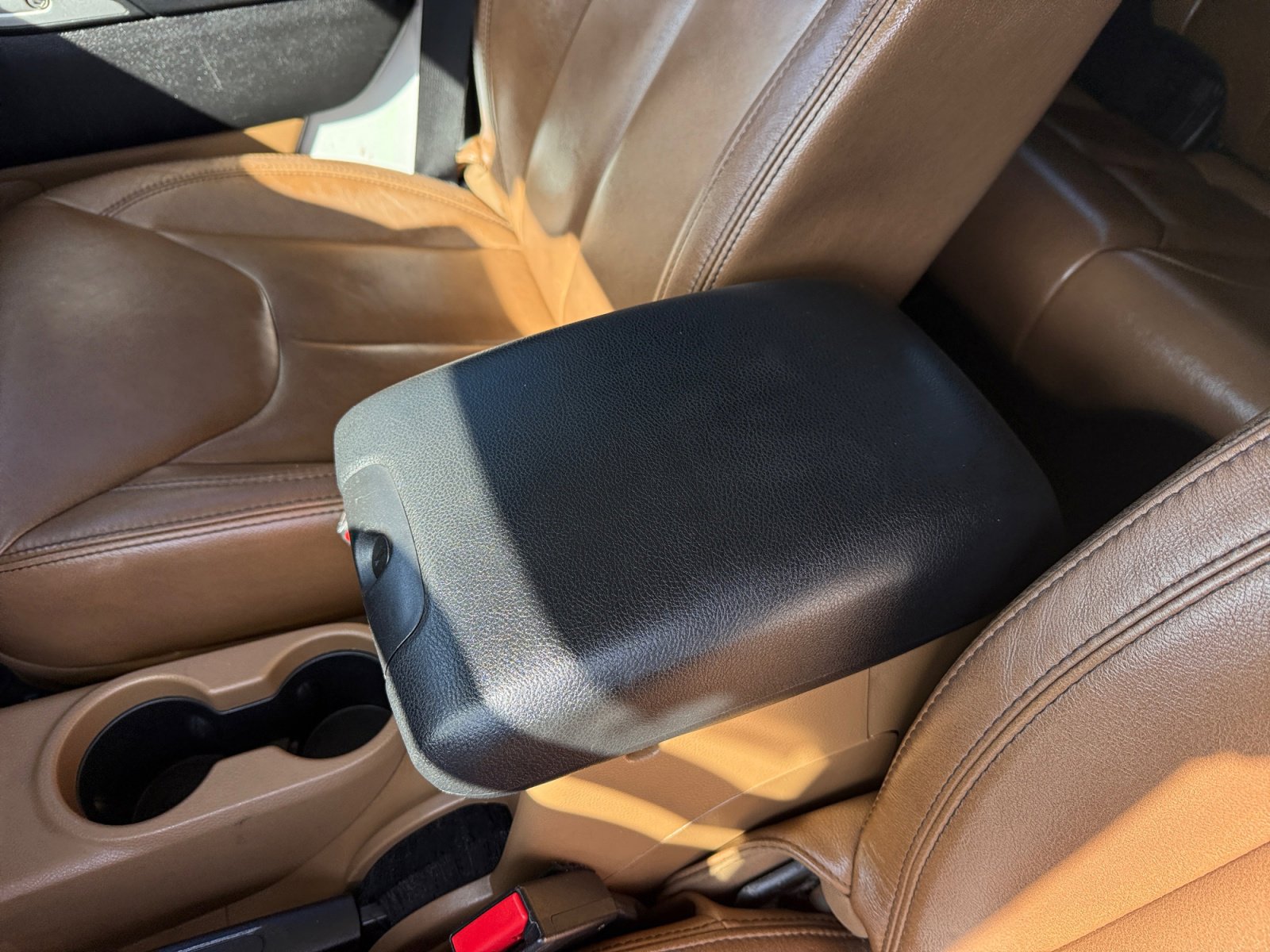 Used 2014 Jeep Wrangler Unlimited Sahara AWD/4WD image 14