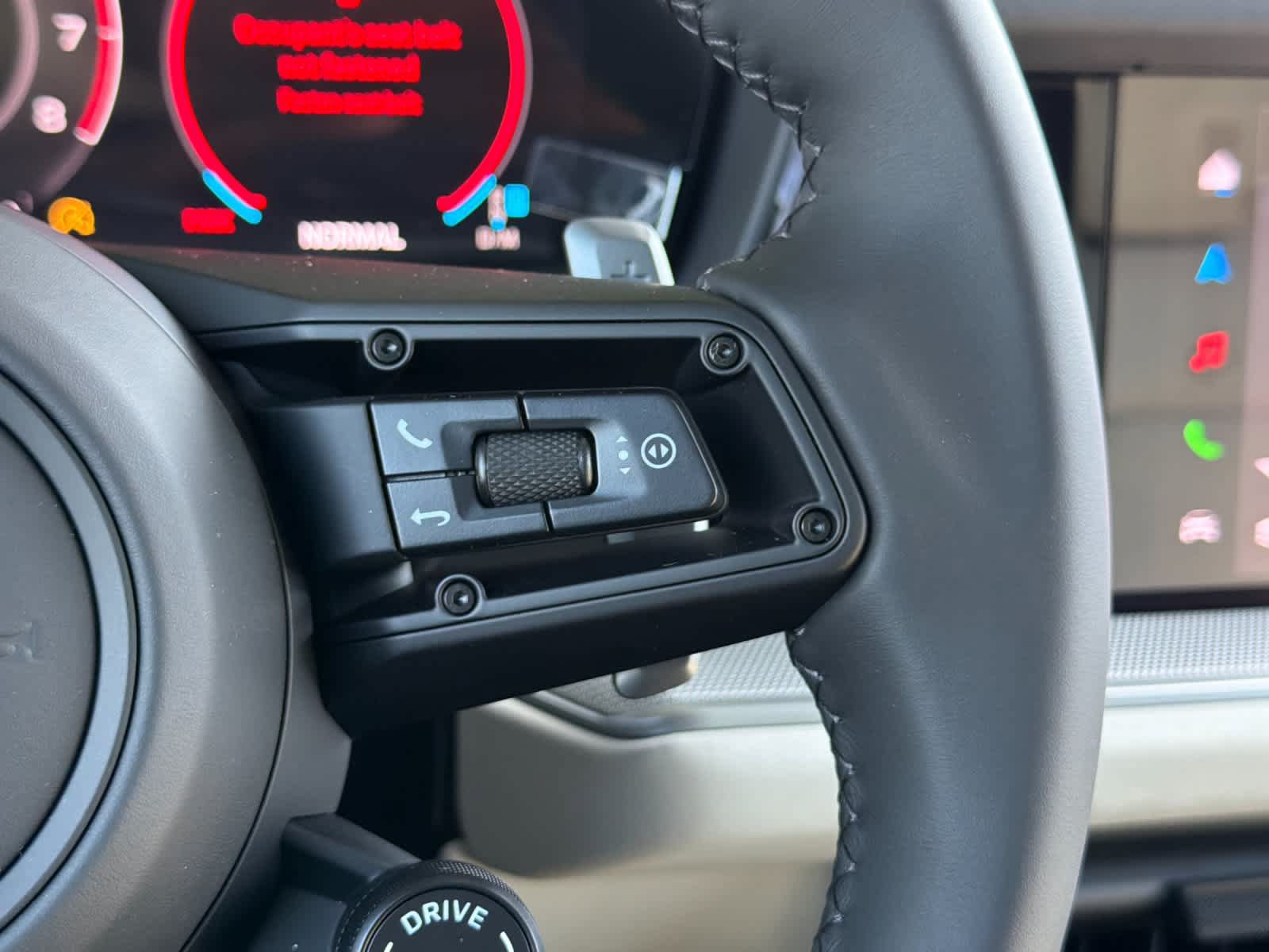 New 2026 Porsche Cayenne AWD/4WD image 29