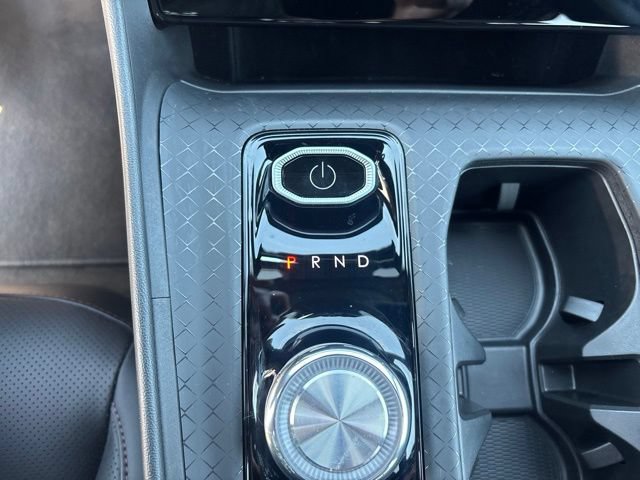 Used 2024 Jeep Wagoneer Limited AWD/4WD image 37