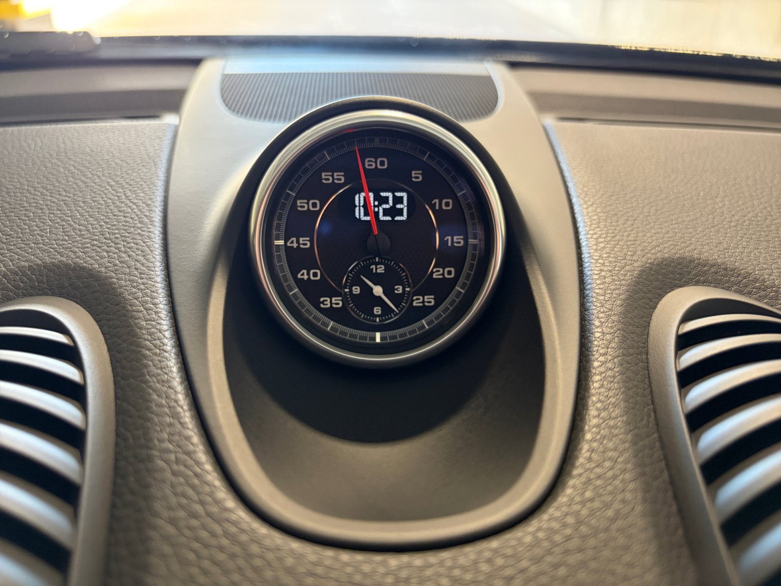 Certified 2025 Porsche 718 Cayman RWD image 44