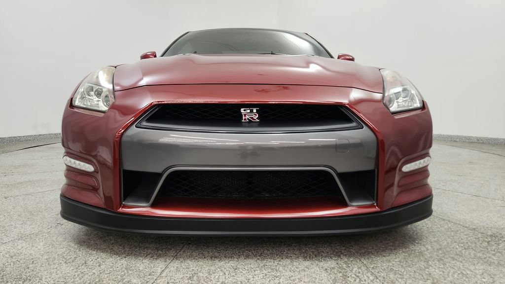 Used 2015 Nissan GT-R Premium AWD/4WD image 10