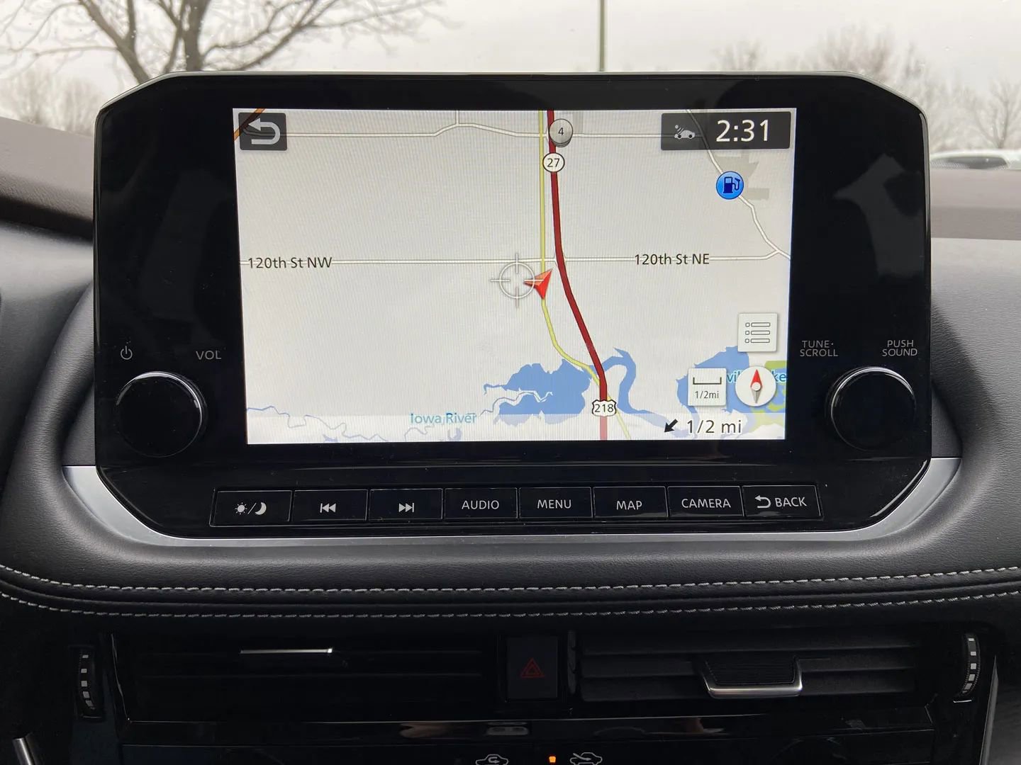 Used 2021 Nissan Rogue SL w/ Premium Package image 21