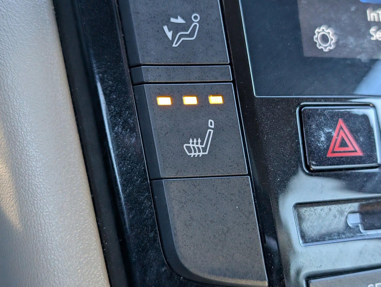 Used 2024 INFINITI QX50 Luxe image 13