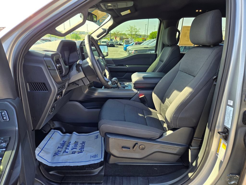 Used 2024 Ford F150 XLT w/ Equipment Group 302A MID AWD/4WD image 17