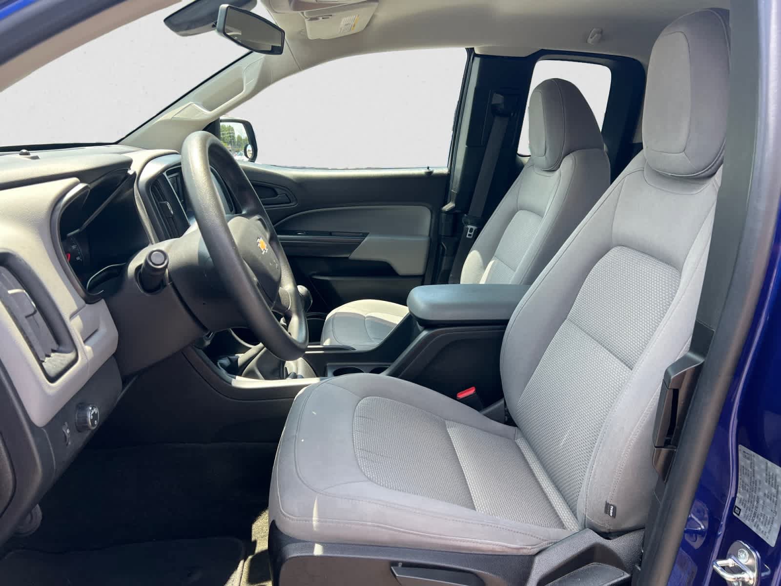 Used 2016 Chevrolet Colorado W/T RWD image 16