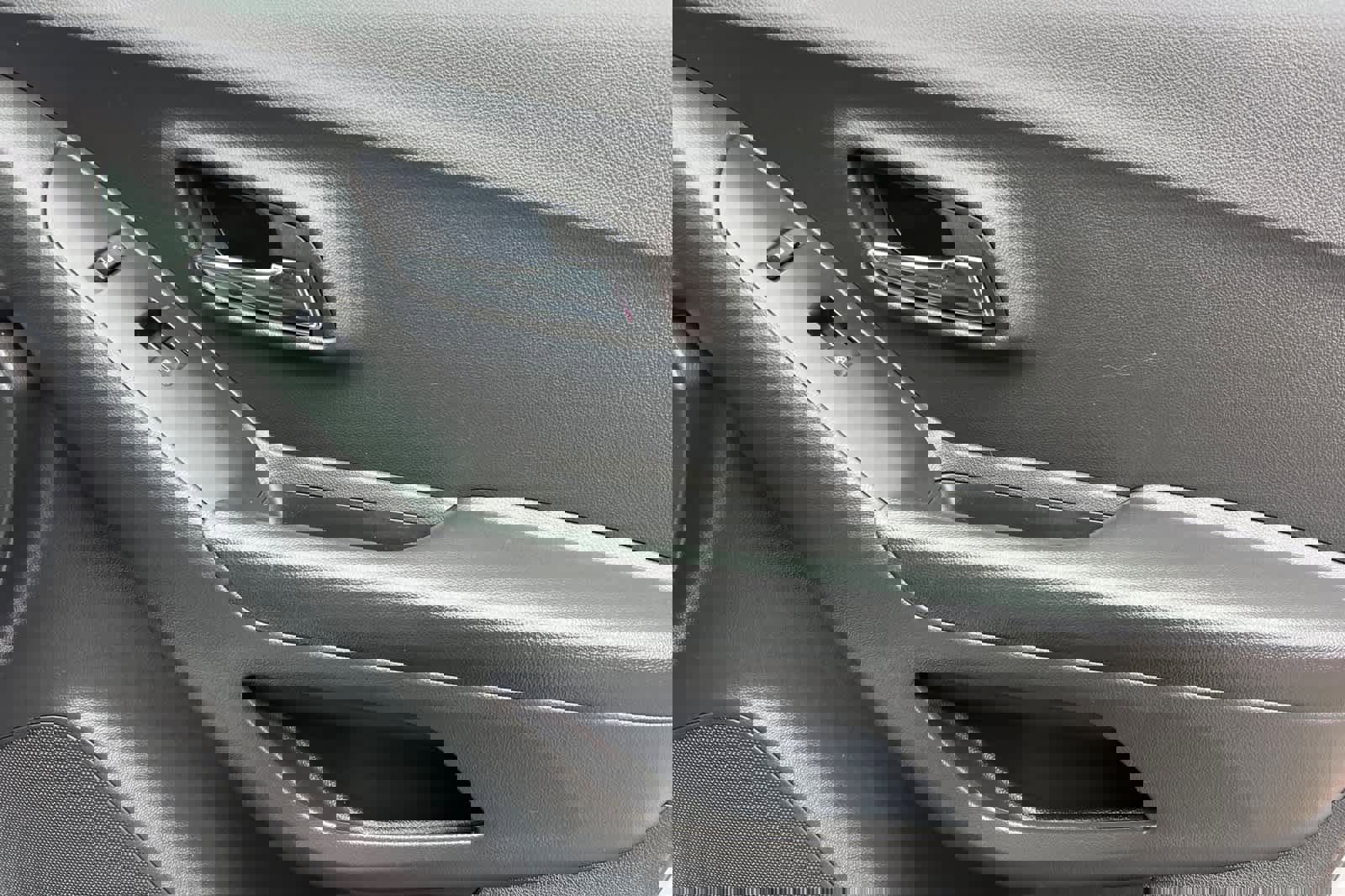 Used 2022 Chevrolet Trax LS w/ Tint and Cruise Package FWD image 18