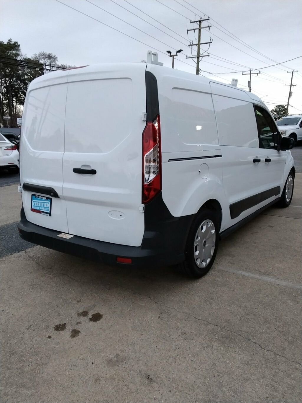 Used 2015 Ford Transit Connect XL image 4
