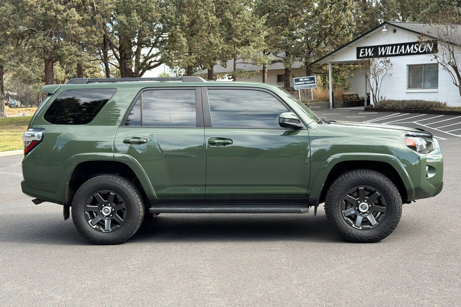 Used 2021 Toyota 4Runner Trail Special Edition image 3