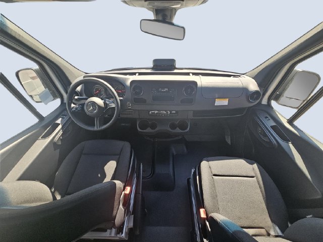 New 2026 Mercedes-Benz Sprinter 2500 image 15