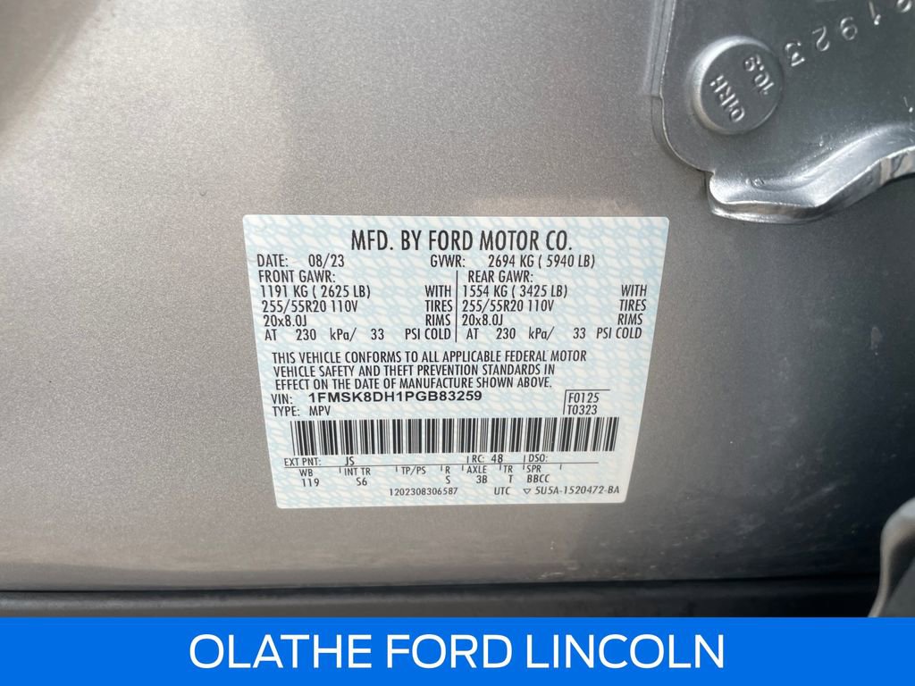 Used 2023 Ford Explorer XLT w/ Equipment Group 202A image 23