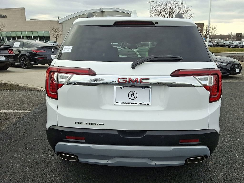 Used 2023 GMC Acadia SLE w/ Driver Convenience Package image 5