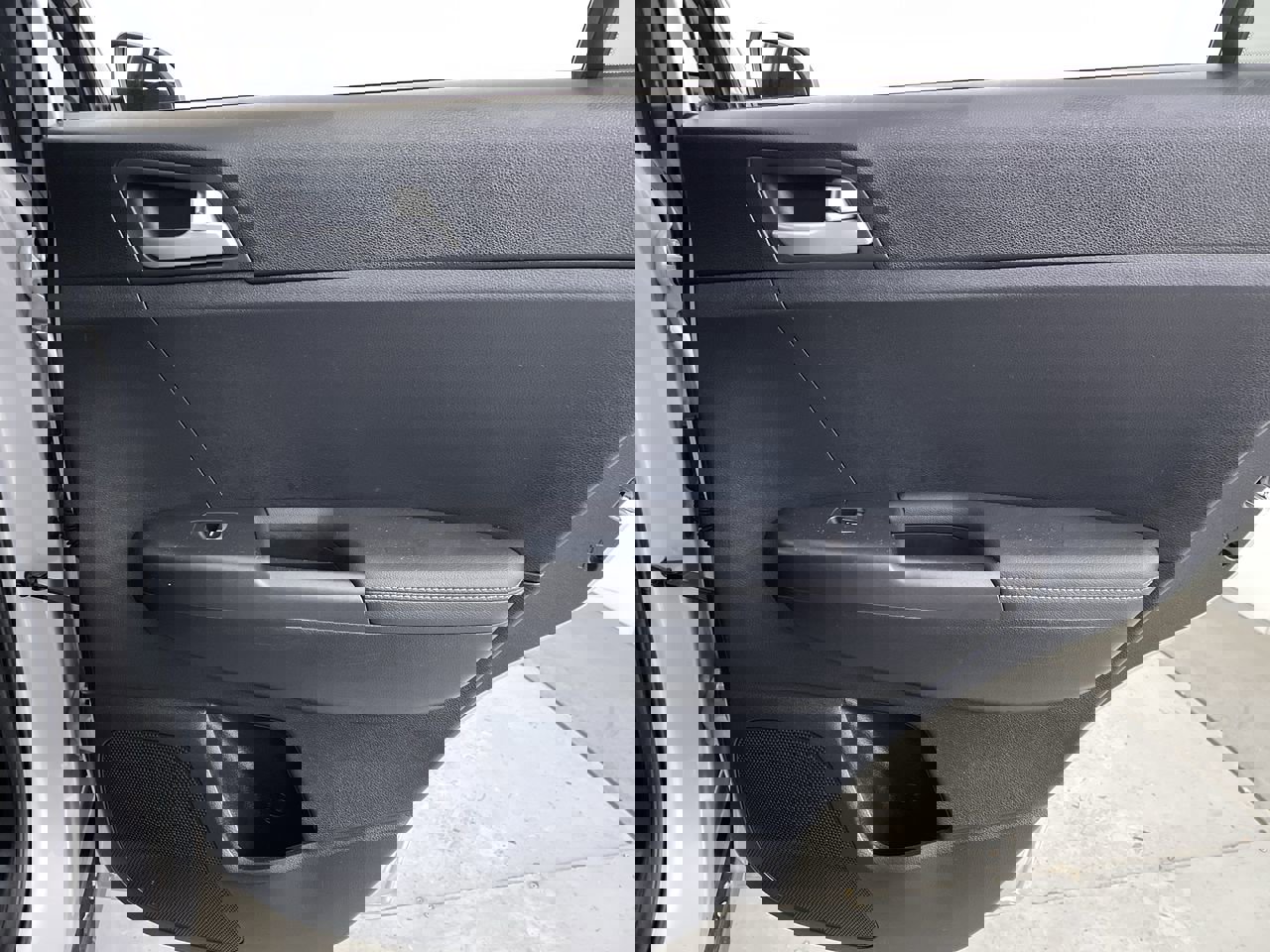 Used 2022 Kia Sportage LX image 21