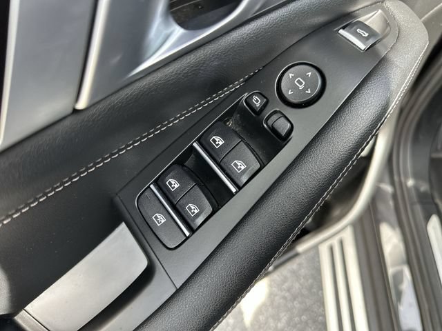 Used 2023 BMW X5 xDrive40i w/ Premium Package AWD/4WD image 31