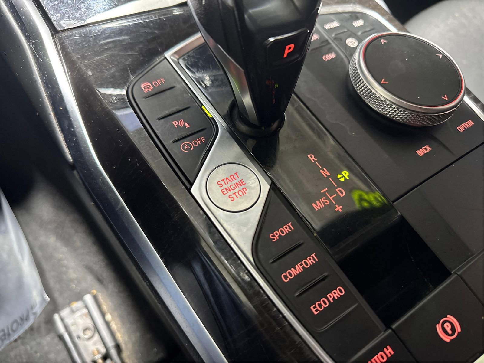 Used 2019 BMW 330i xDrive Sedan w/ Convenience Package image 28