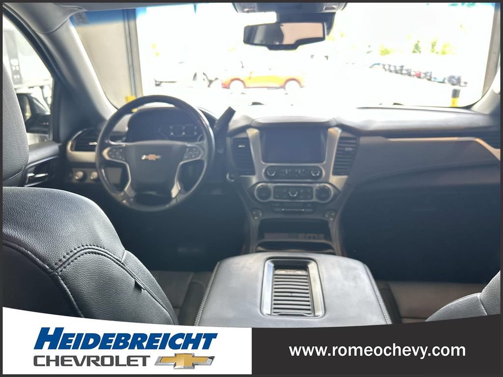 Used 2019 Chevrolet Tahoe Premier AWD/4WD image 17