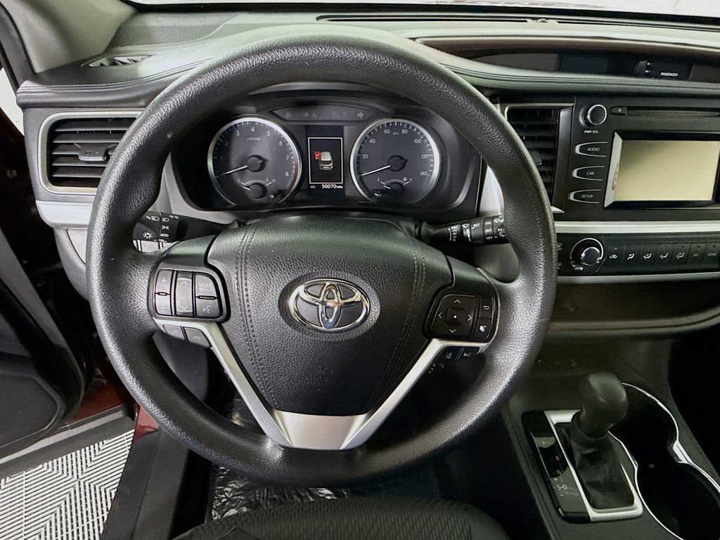 Certified 2019 Toyota Highlander LE w/ Protection Package #3 AWD/4WD image 20