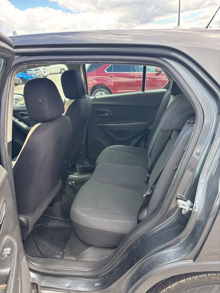 Used 2016 Chevrolet Trax LS image 9