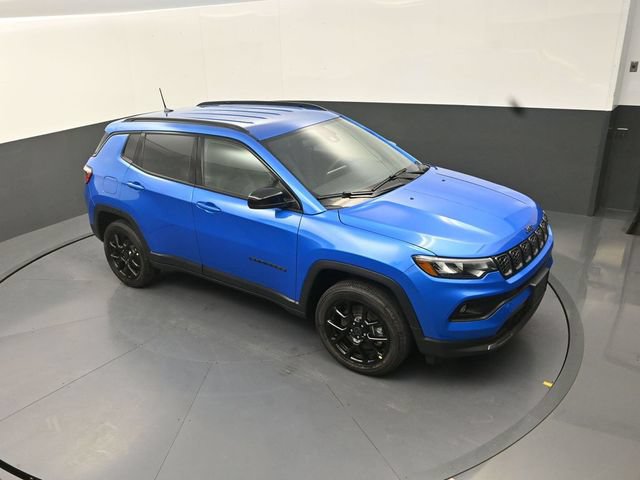 New 2026 Jeep Compass Latitude AWD/4WD image 11