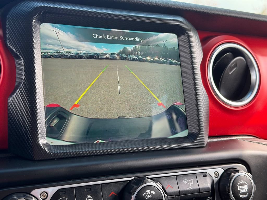 Used 2020 Jeep Gladiator Rubicon w/ Dual Top Group AWD/4WD image 8