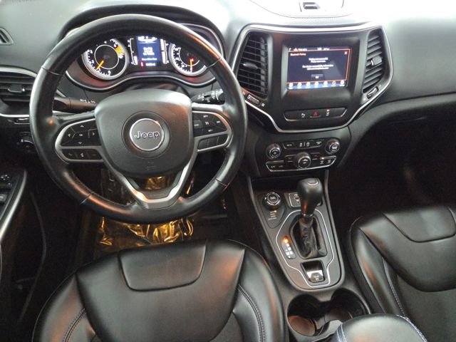 Used 2021 Jeep Cherokee Latitude Plus image 17