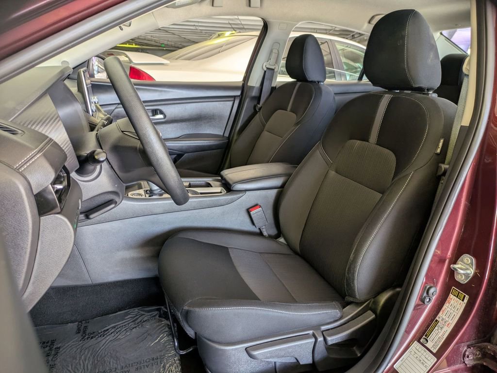 Used 2025 Nissan Sentra SV FWD image 23