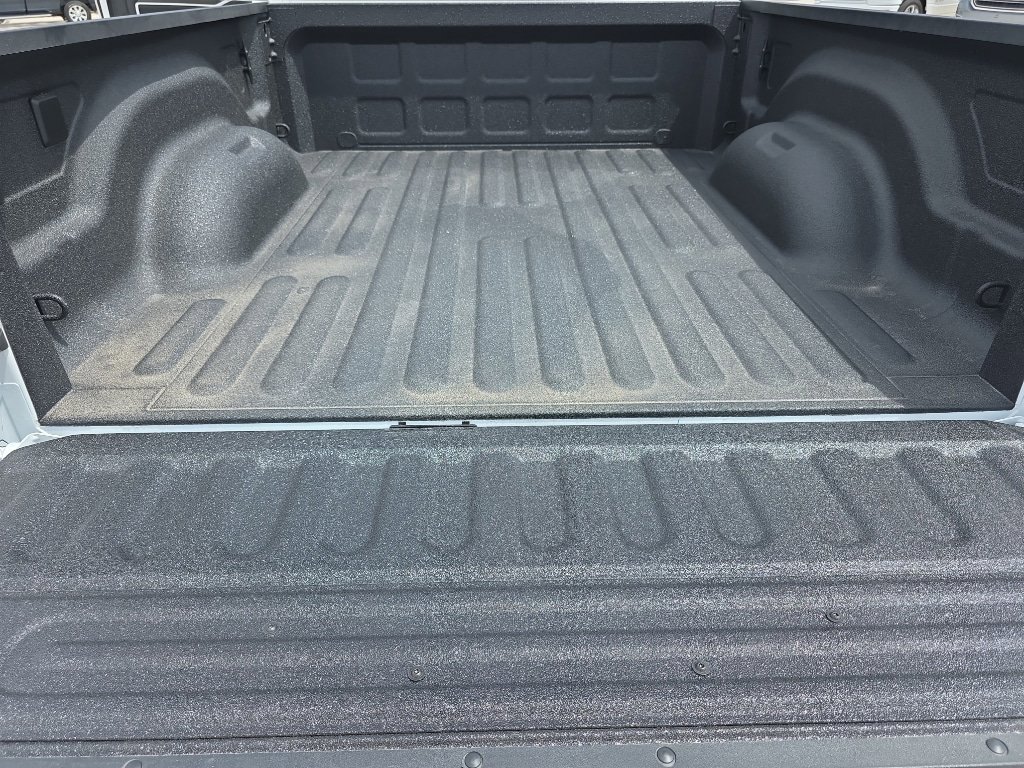 New 2026 RAM 2500 Big Horn AWD/4WD image 18