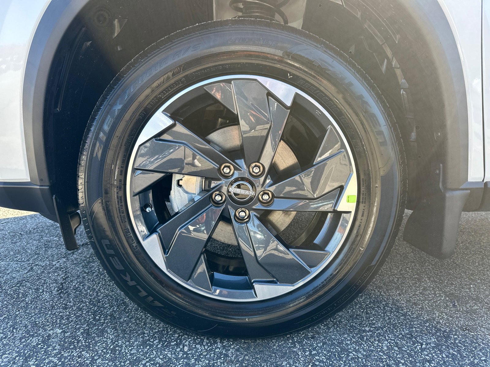 New 2026 Nissan Rogue SV w/ SV Premium Package image 11