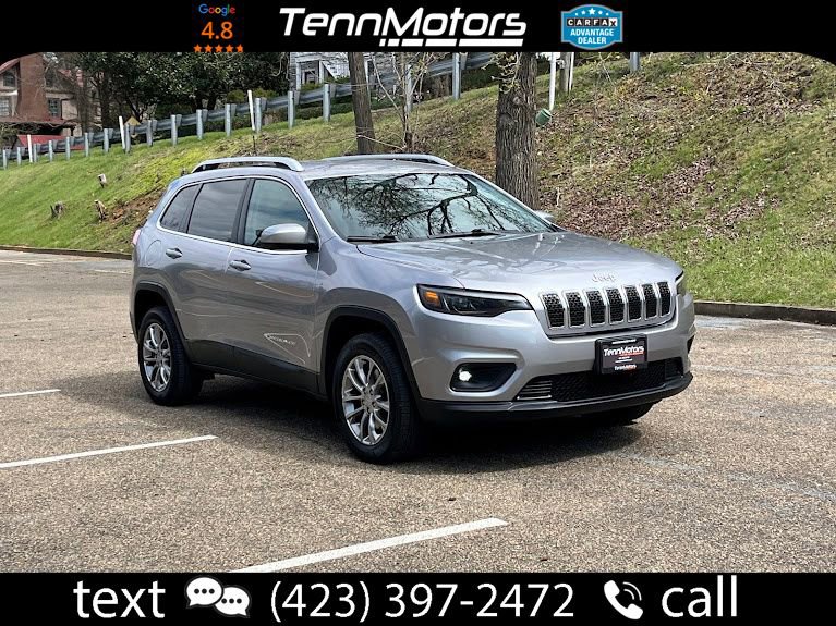Used 2019 Jeep Cherokee Latitude Plus w/ Cold Weather Group image 1