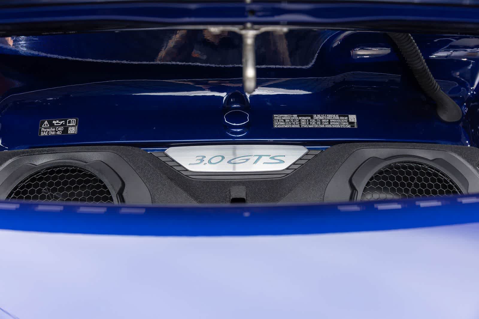 Used 2024 Porsche 911 Carrera GTS RWD image 9